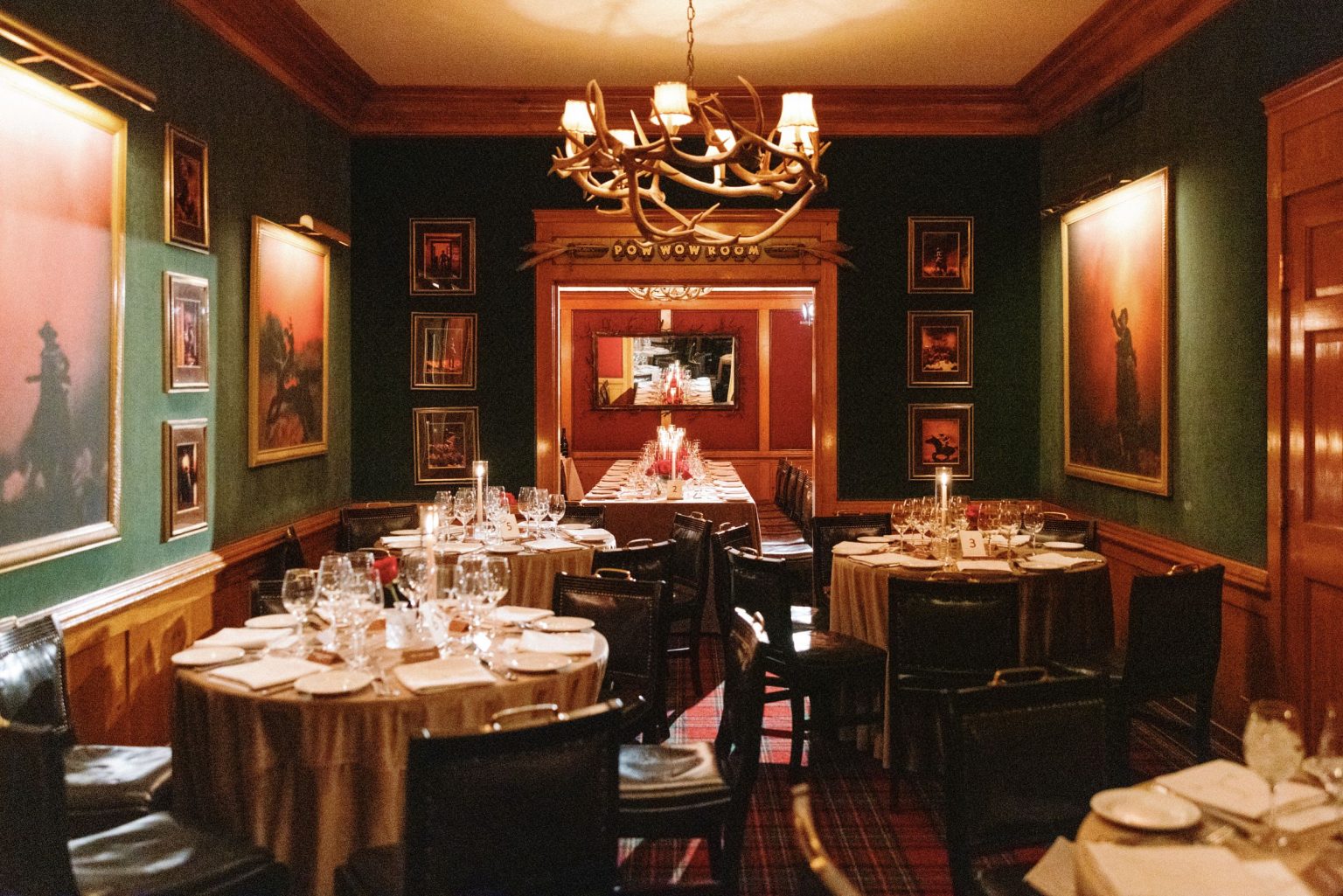 Kayla & Patrick's wedding at the Aspen Chapel and the Caribou Club: the dining room set for dinner