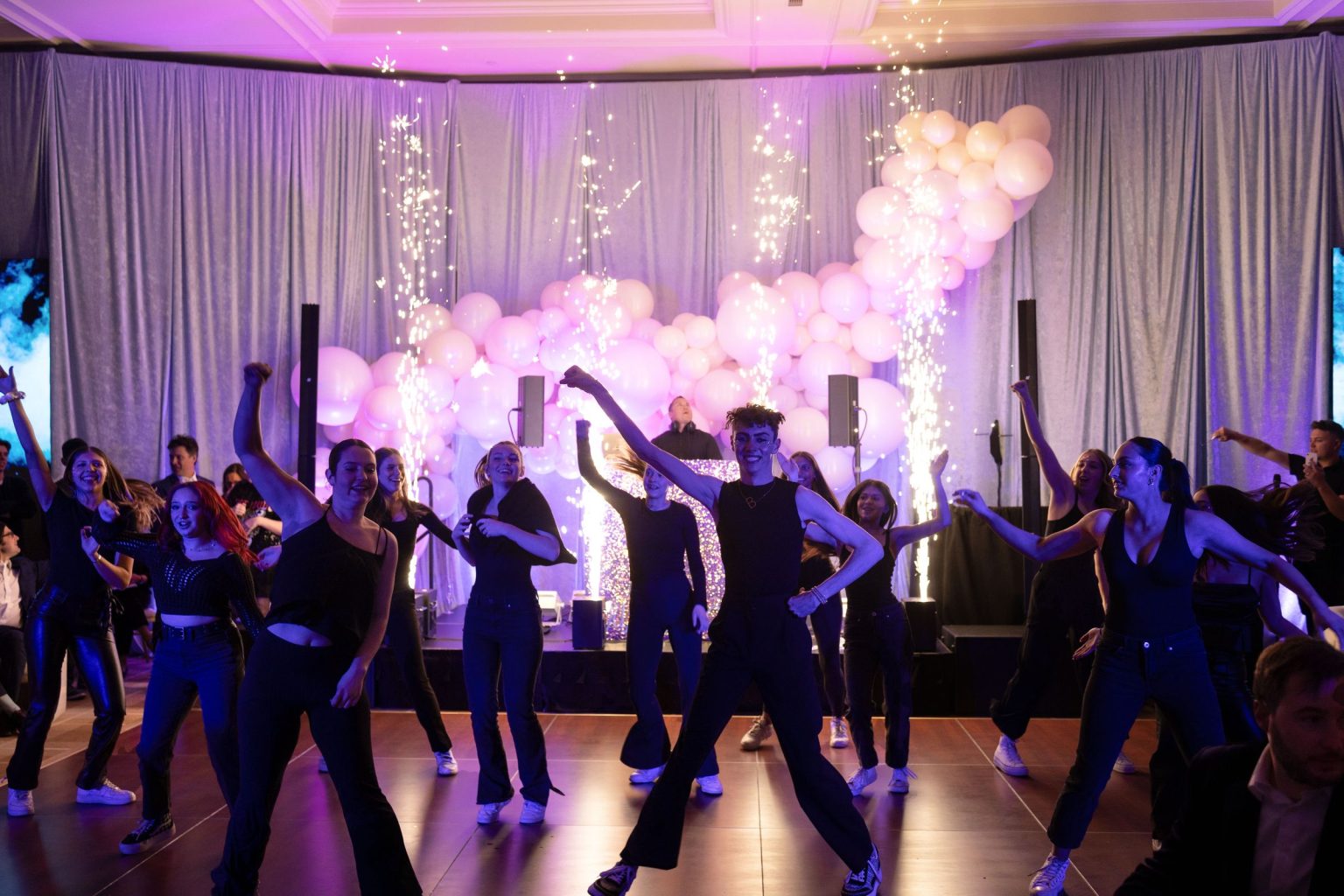 Wildest Dreams, the Aspen Youth Center gala at Hotel Jerome: the flash mob filling the dance floor
