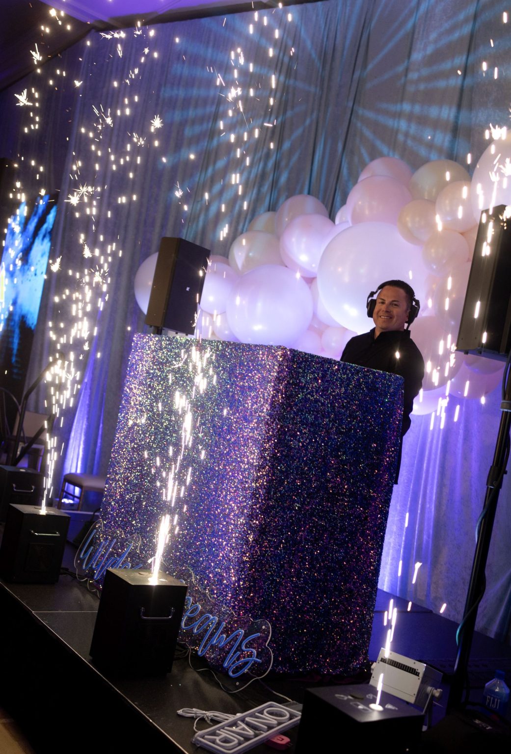 Wildest Dreams, the Aspen Youth Center gala at Hotel Jerome: cold sparklers by the stage