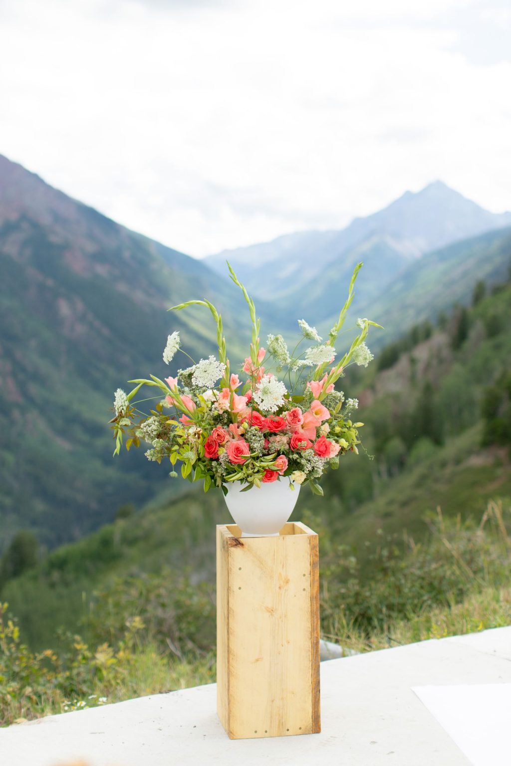 Haley and Sam's wedding day at the Cliffhouse on Buttermilk, Aspen