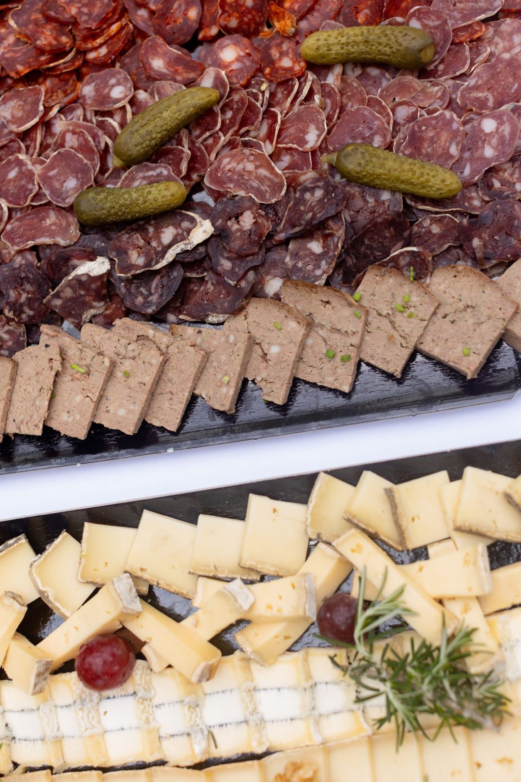 Château Saint Joseph FAM trip in the South of France: a board of local cheese and ham