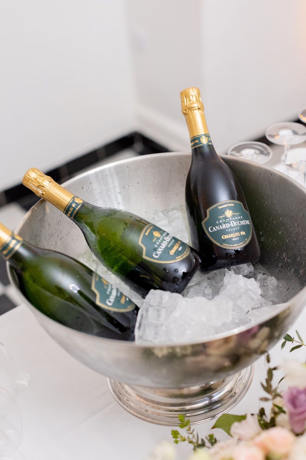 Château Saint Joseph FAM trip in the South of France: champagne on ice