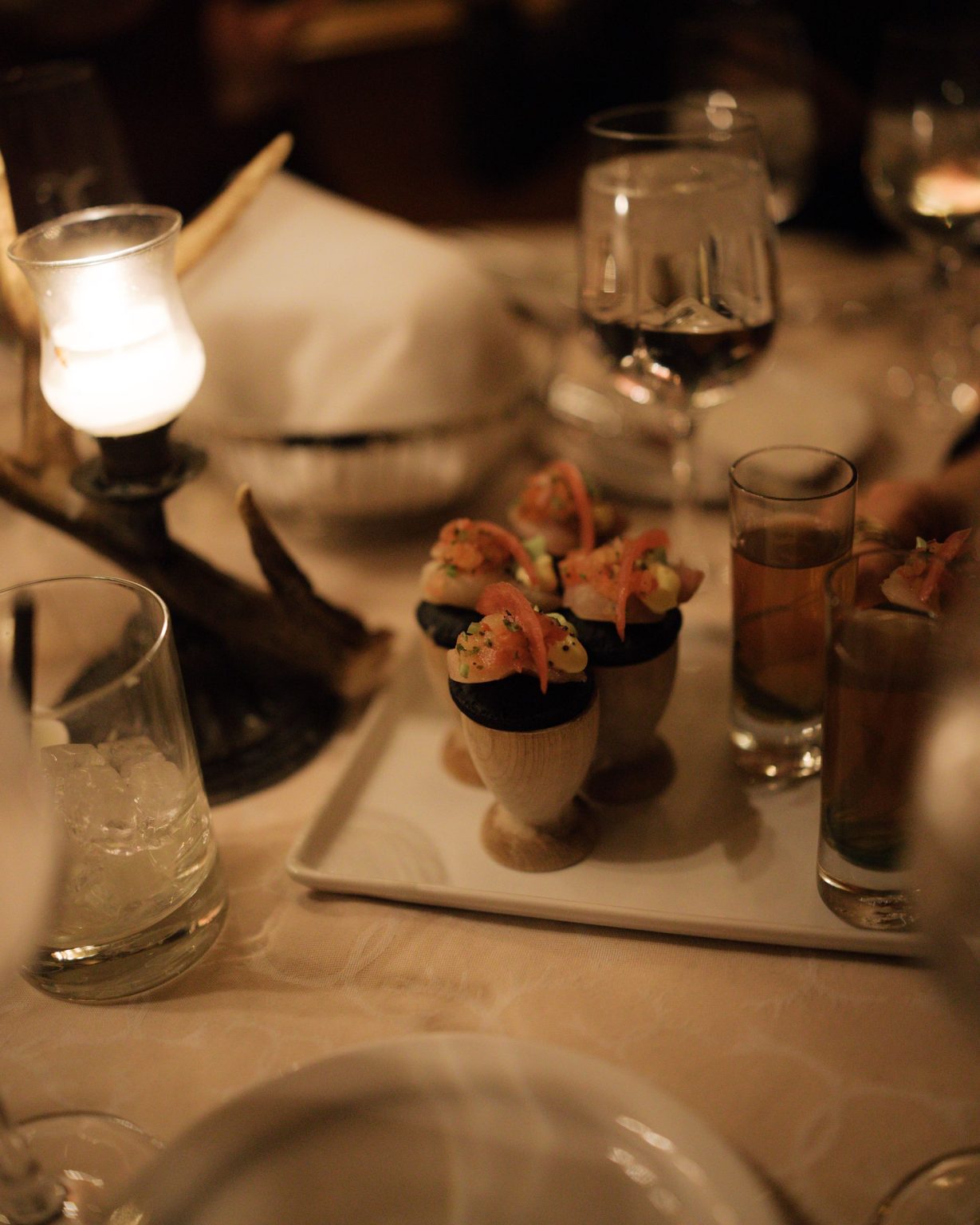 Hayley's Aspen bachelorette weekend: dinner details at the Caribou Club