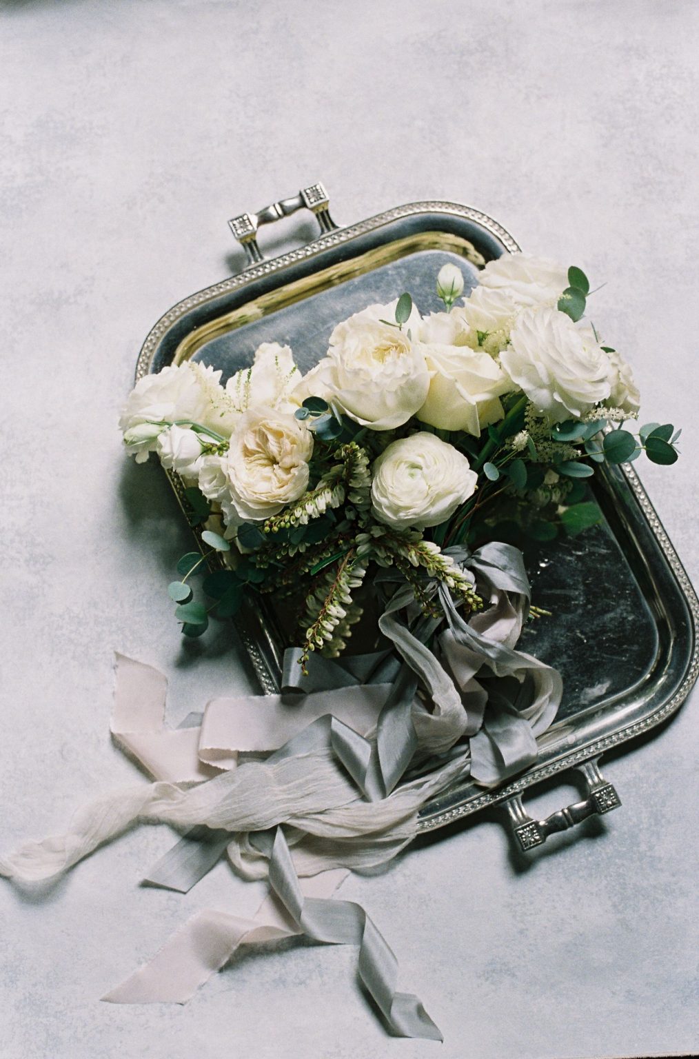 Elizabeth and Bloor's wedding in Aspen: getting ready at Hotel Jerome
