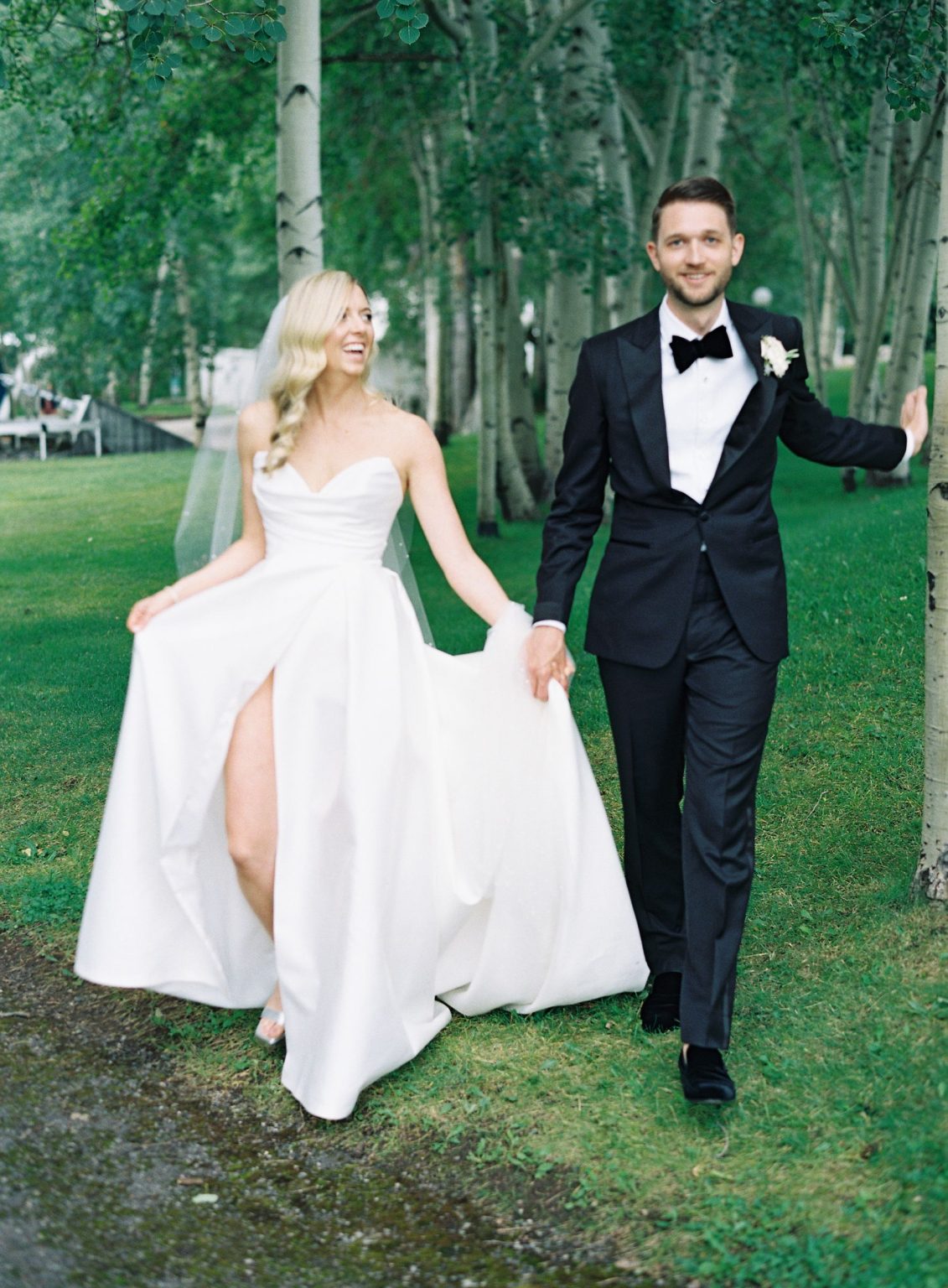 Elizabeth and Bloor's wedding in Aspen: getting ready at Hotel Jerome