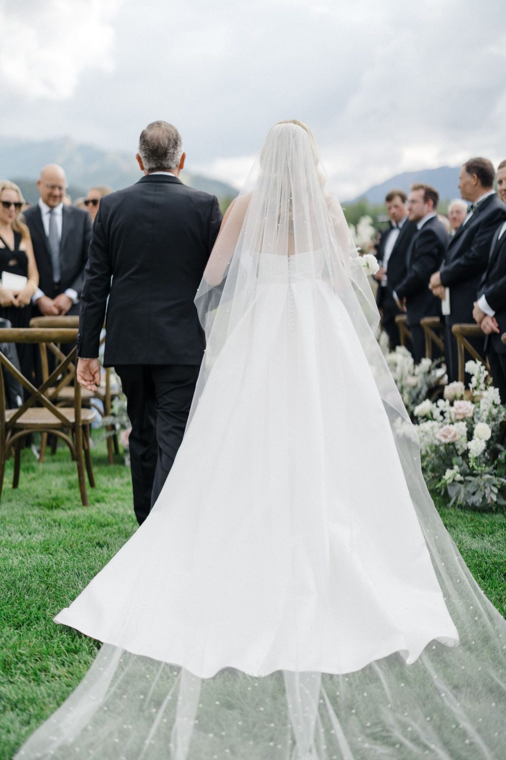 Elizabeth and Bloor's wedding in Aspen: the ceremony at Aspen Meadows Resort