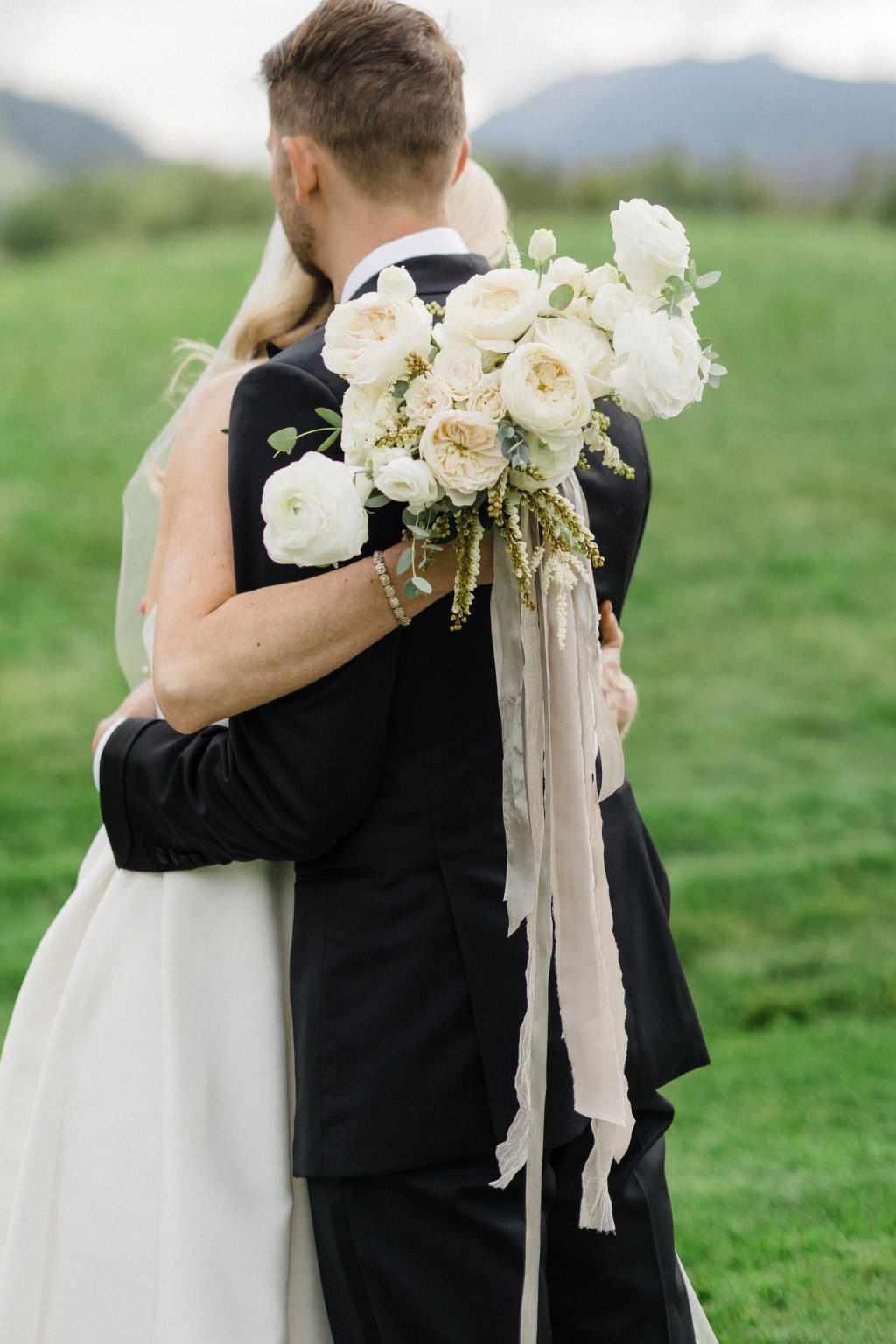 Elizabeth and Bloor's wedding in Aspen: the ceremony at Aspen Meadows Resort