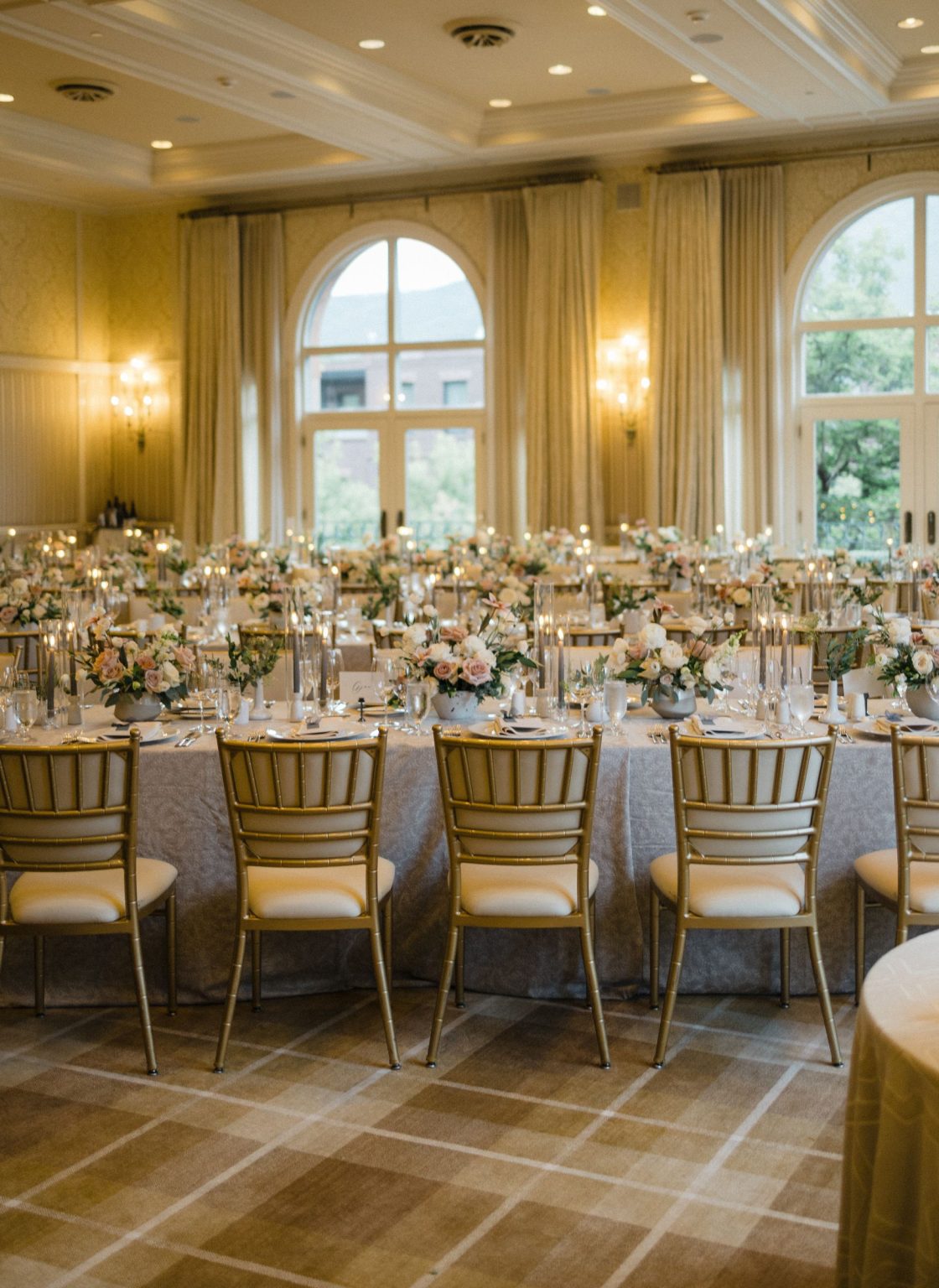 Elizabeth and Bloor's wedding in Aspen: the reception at Hotel Jerome