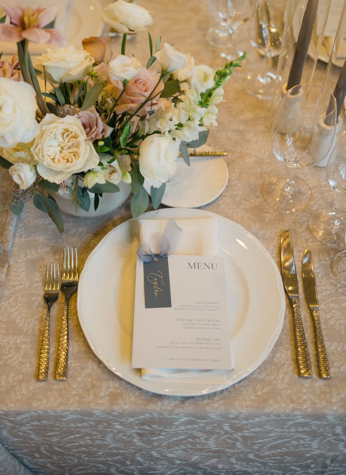 Elizabeth and Bloor's wedding in Aspen: the reception at Hotel Jerome