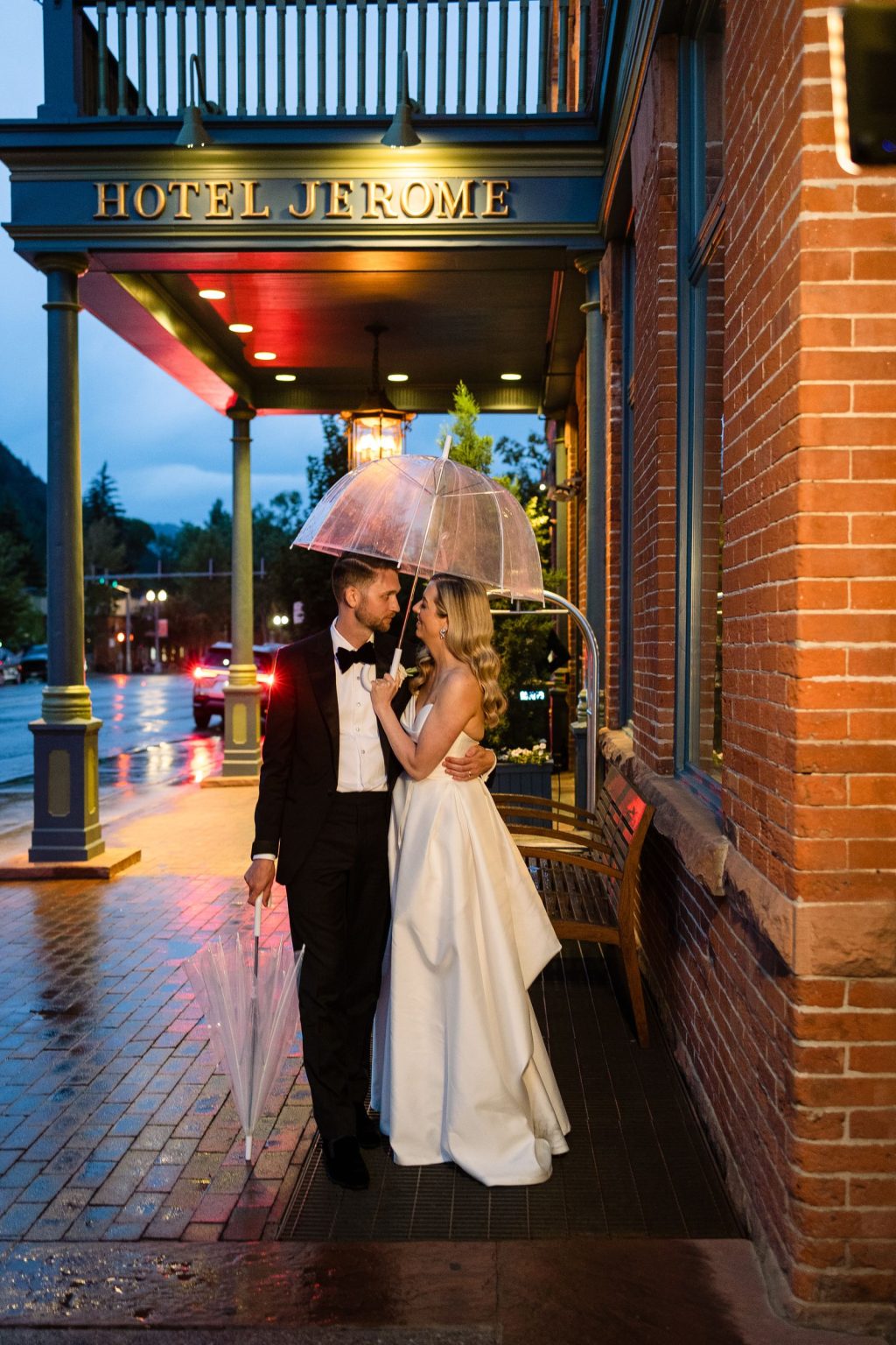 Elizabeth and Bloor's wedding in Aspen: the reception at Hotel Jerome