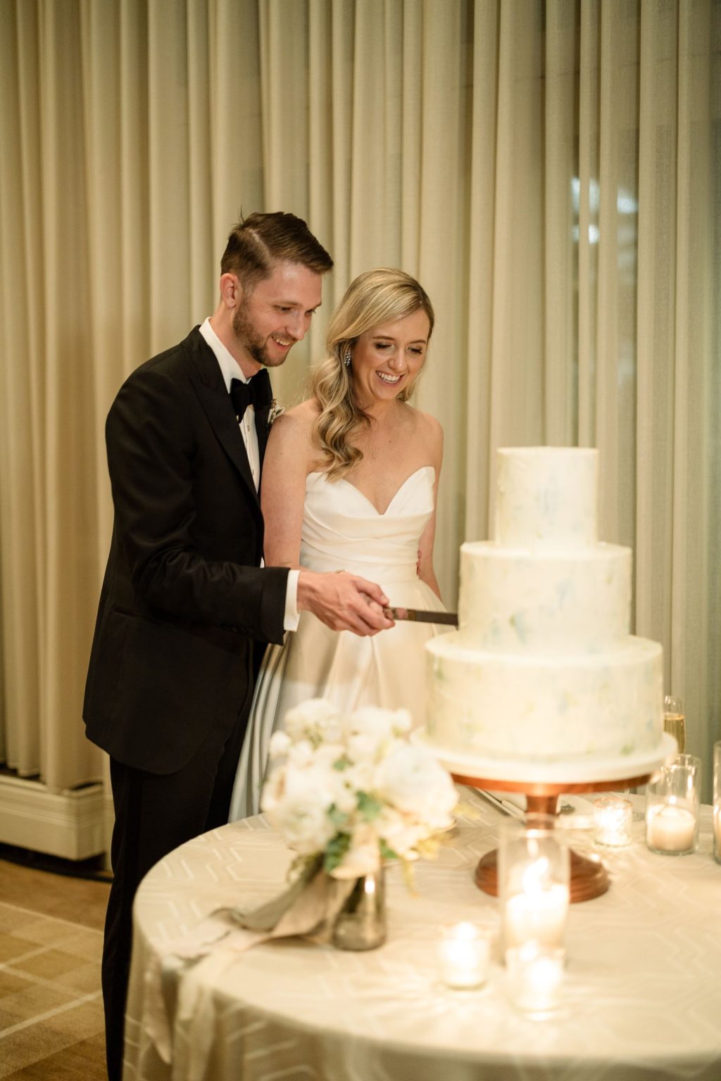 Elizabeth and Bloor's wedding in Aspen: the reception at Hotel Jerome