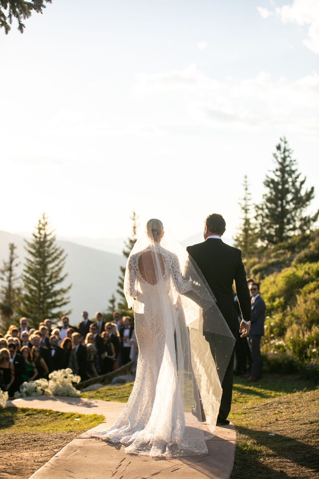 Meredith and JD's wedding at The Little Nell, Aspen: the ceremony on Aspen Mountain