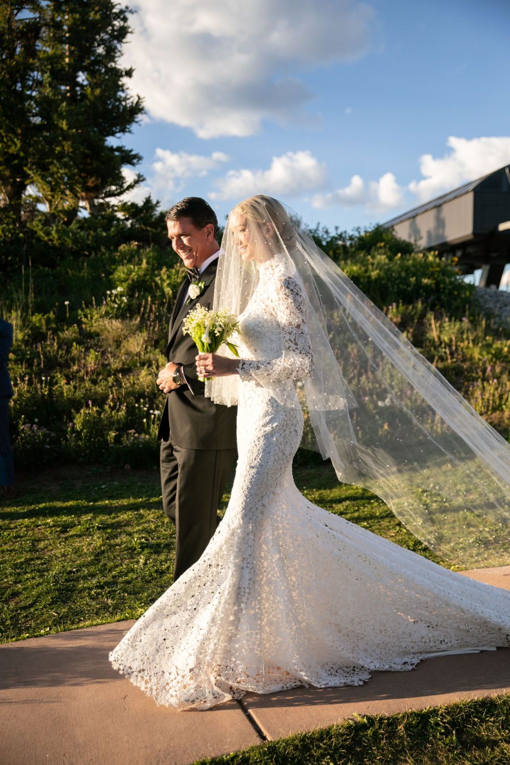 Meredith and JD's wedding at The Little Nell, Aspen: the ceremony on Aspen Mountain