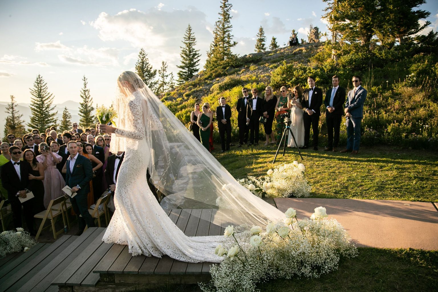 Meredith and JD's wedding at The Little Nell, Aspen: the ceremony on Aspen Mountain