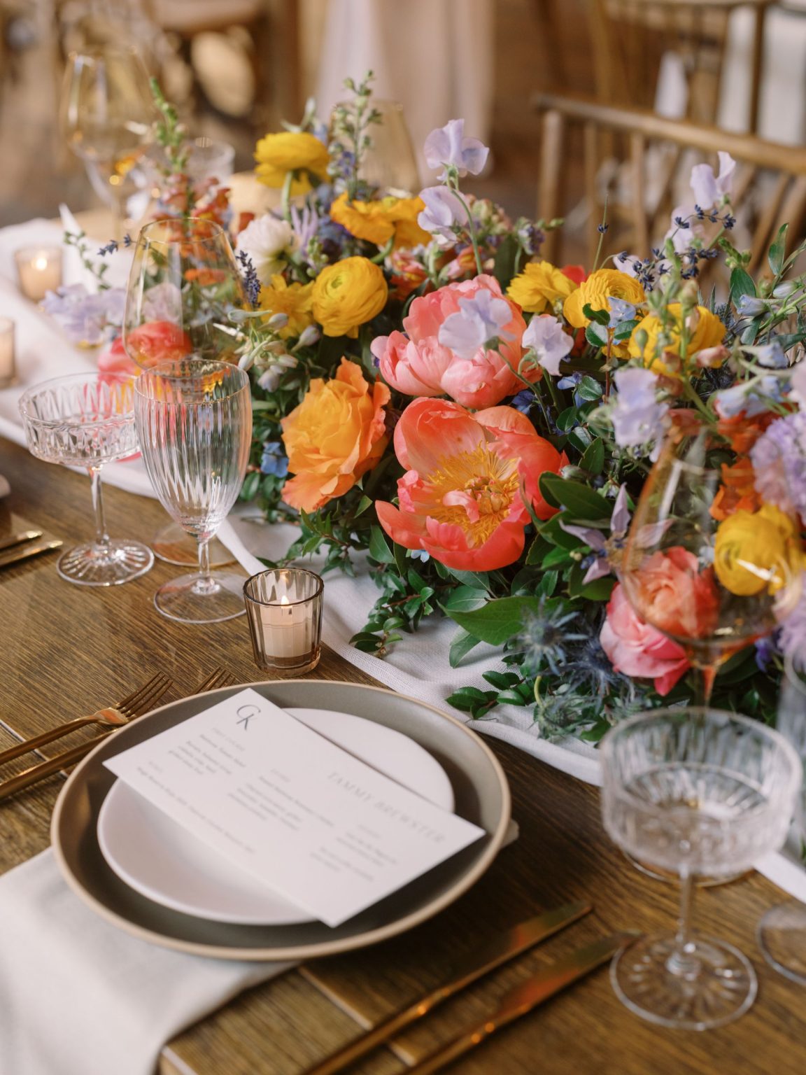 Clare and Kobe's McCabe Ranch wedding in Old Snowmass, Colorado: table arrangement