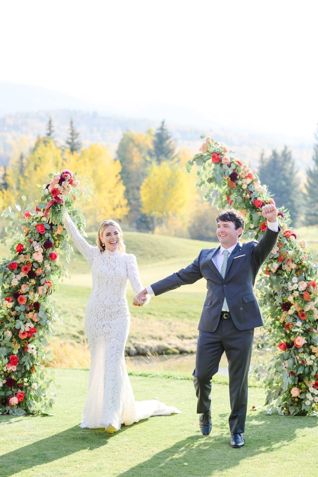 Ryann and Cole's wedding at the Snowmass Club, Snowmass Village: the ceremony on the Alpine Meadow