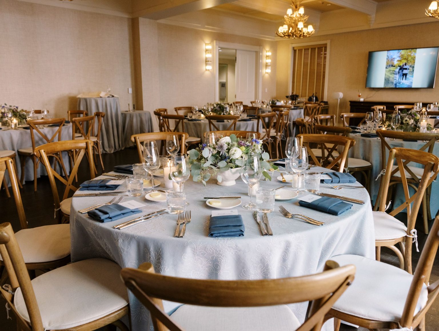 A summer wedding at T Lazy 7 Ranch, Aspen: welcome party details