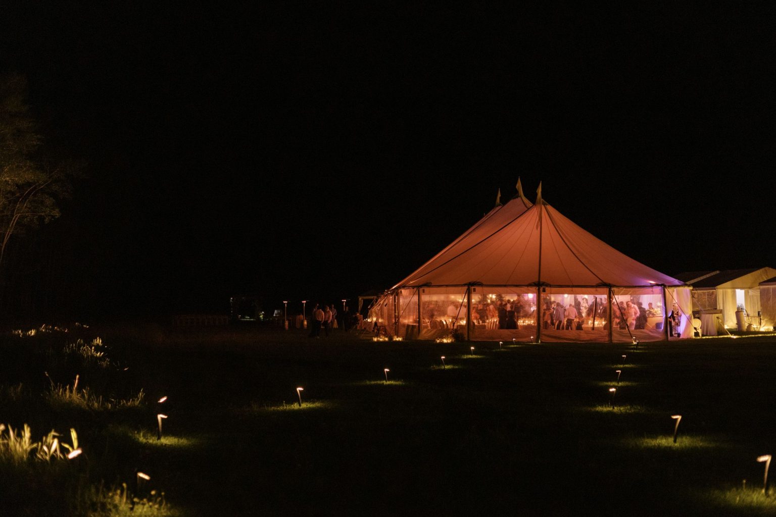 A summer wedding at T Lazy 7 Ranch, Aspen: the reception tent
