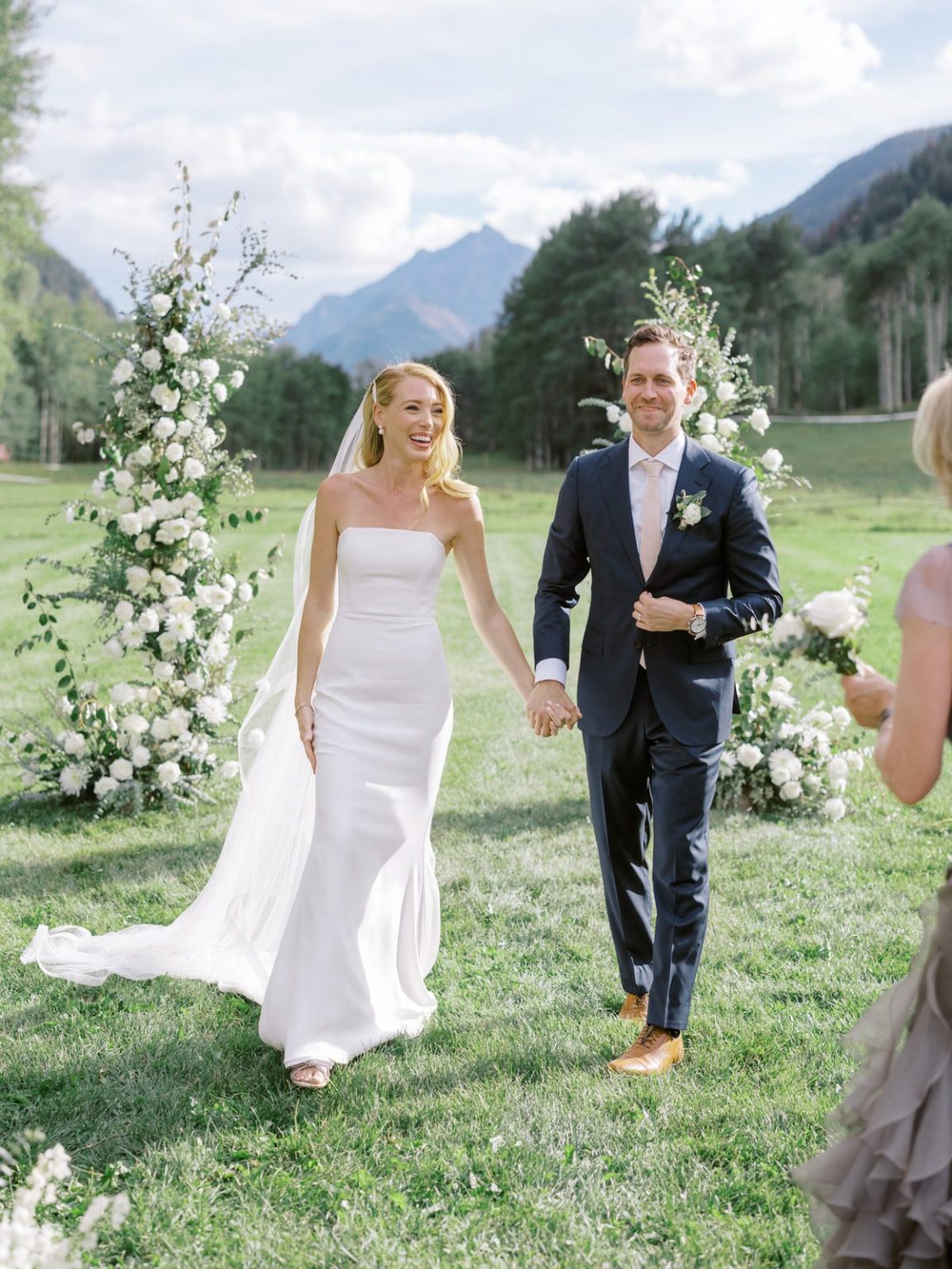 Meredith and Jason's wedding at T Lazy 7 Ranch, Aspen: the ceremony in the meadow