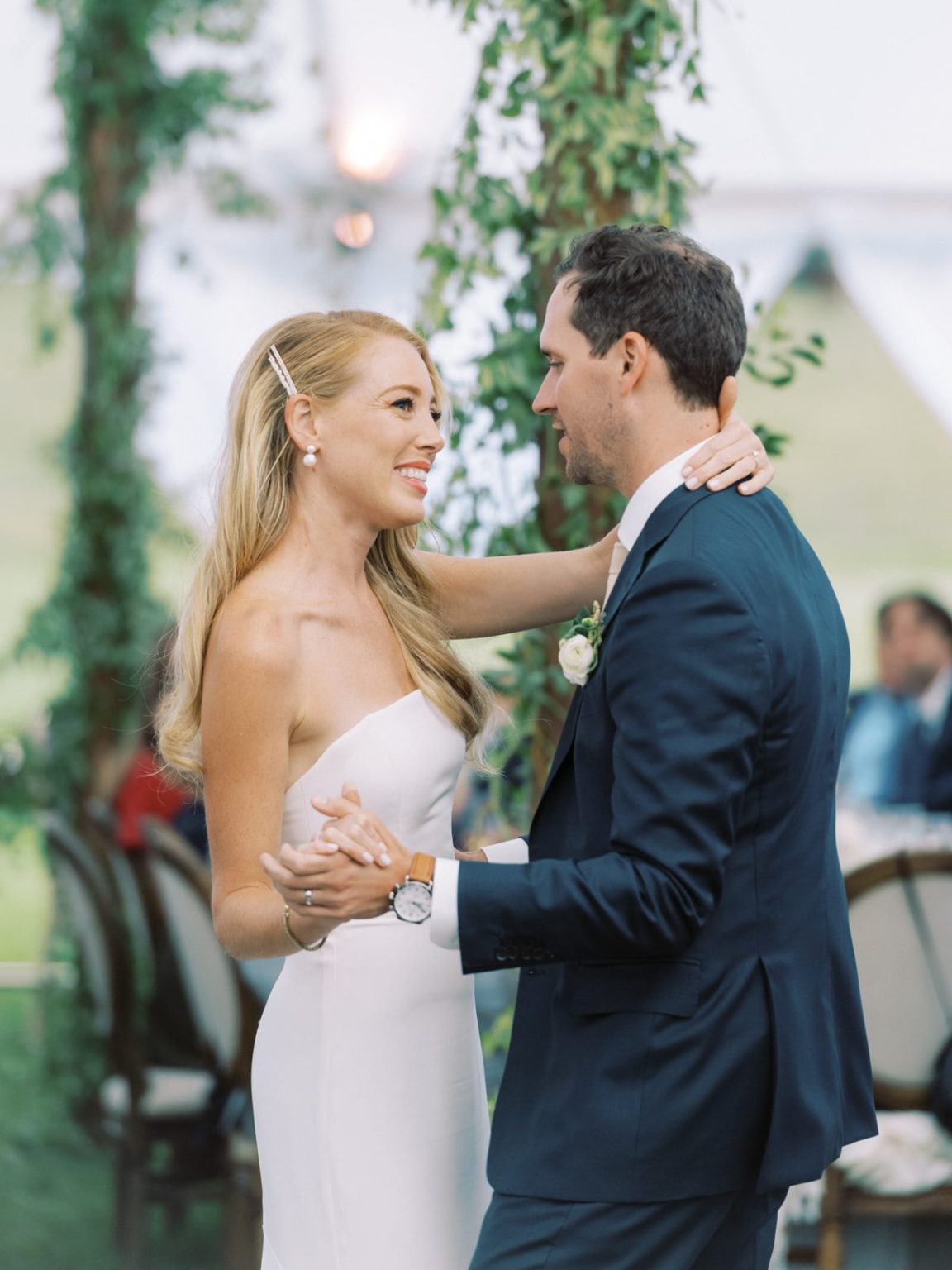 Meredith and Jason's wedding at T Lazy 7 Ranch, Aspen: the reception tent