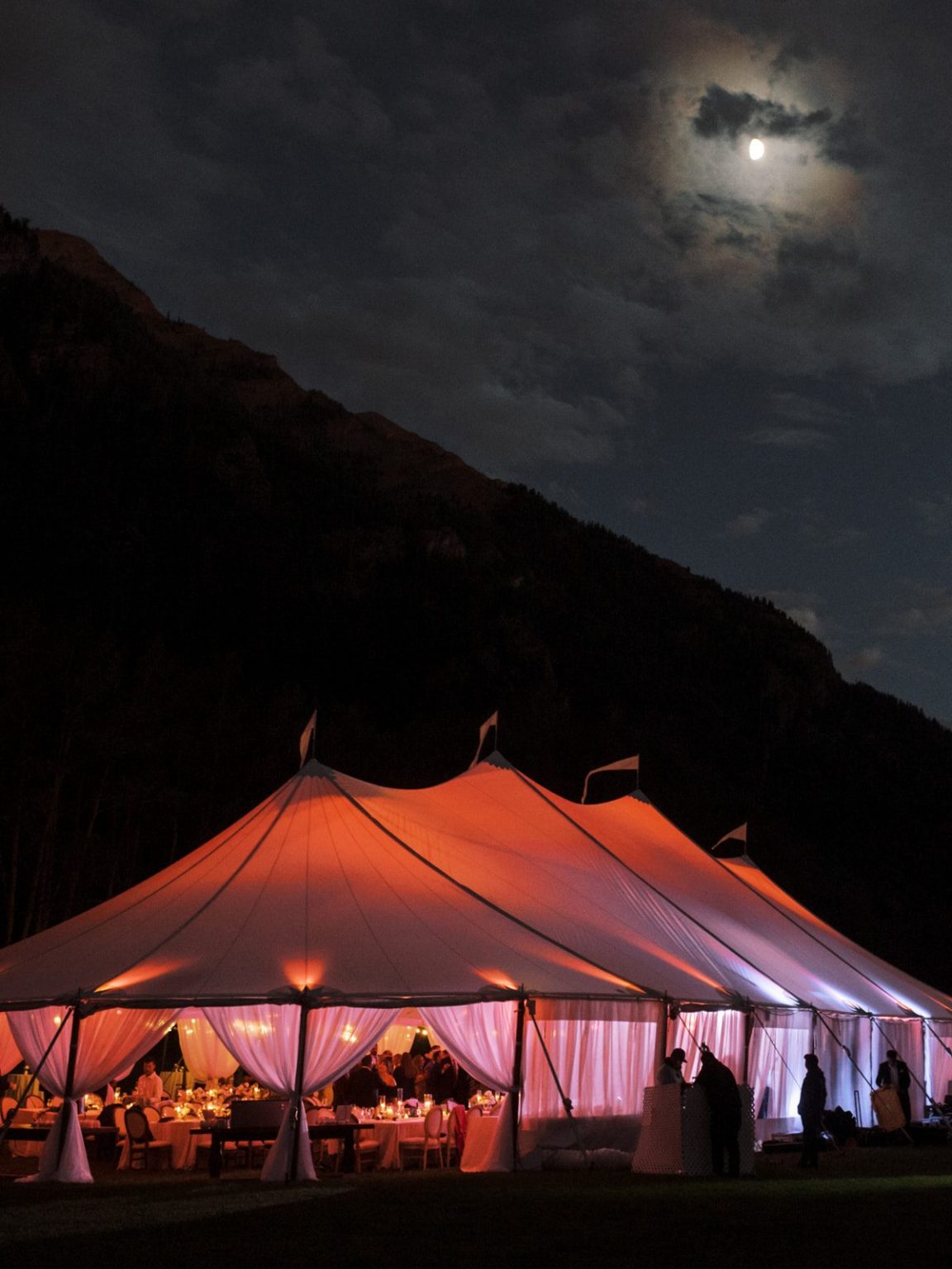 Meredith and Jason's wedding at T Lazy 7 Ranch, Aspen: the reception tent