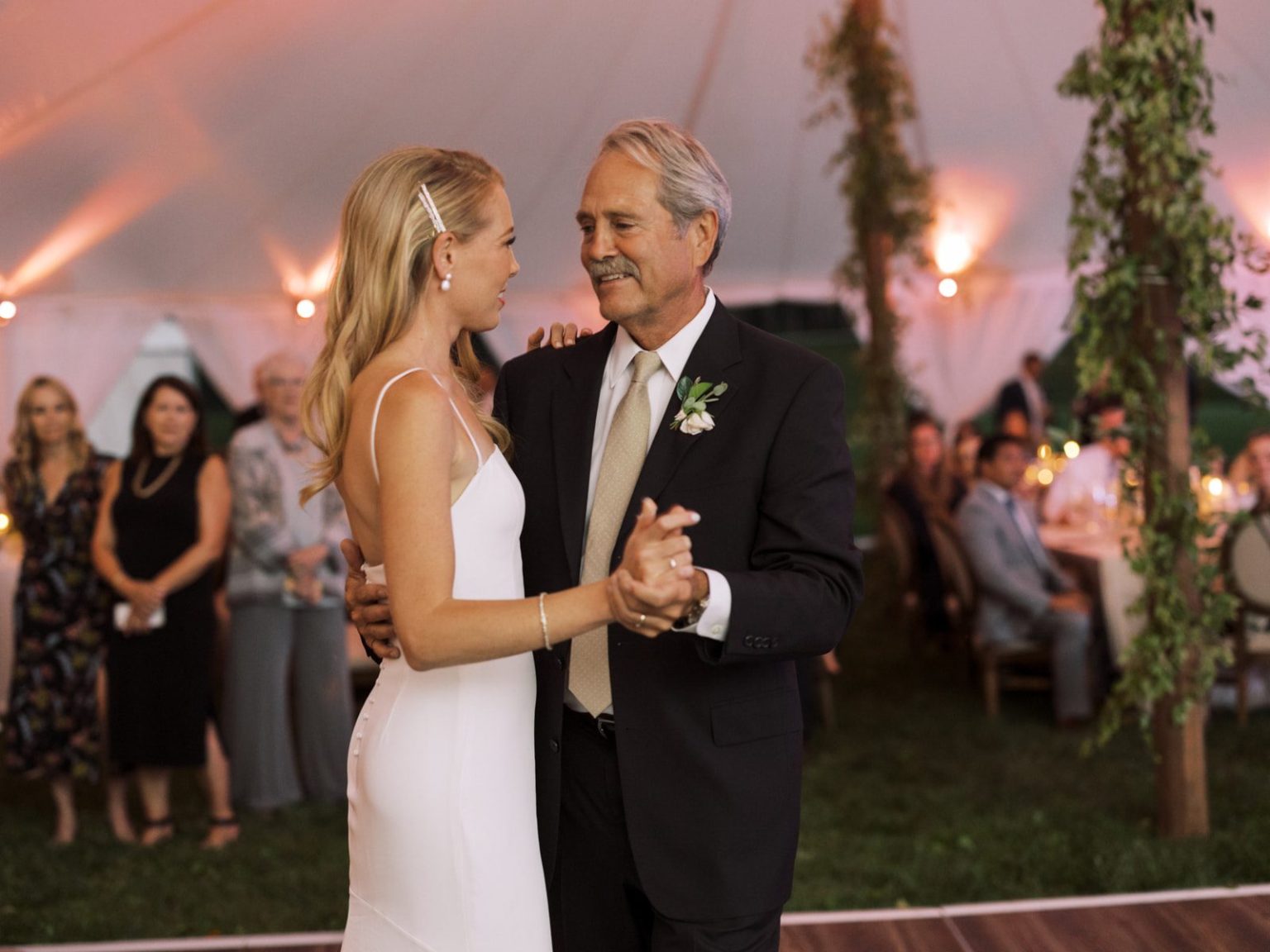 Meredith and Jason's wedding at T Lazy 7 Ranch, Aspen: the reception tent