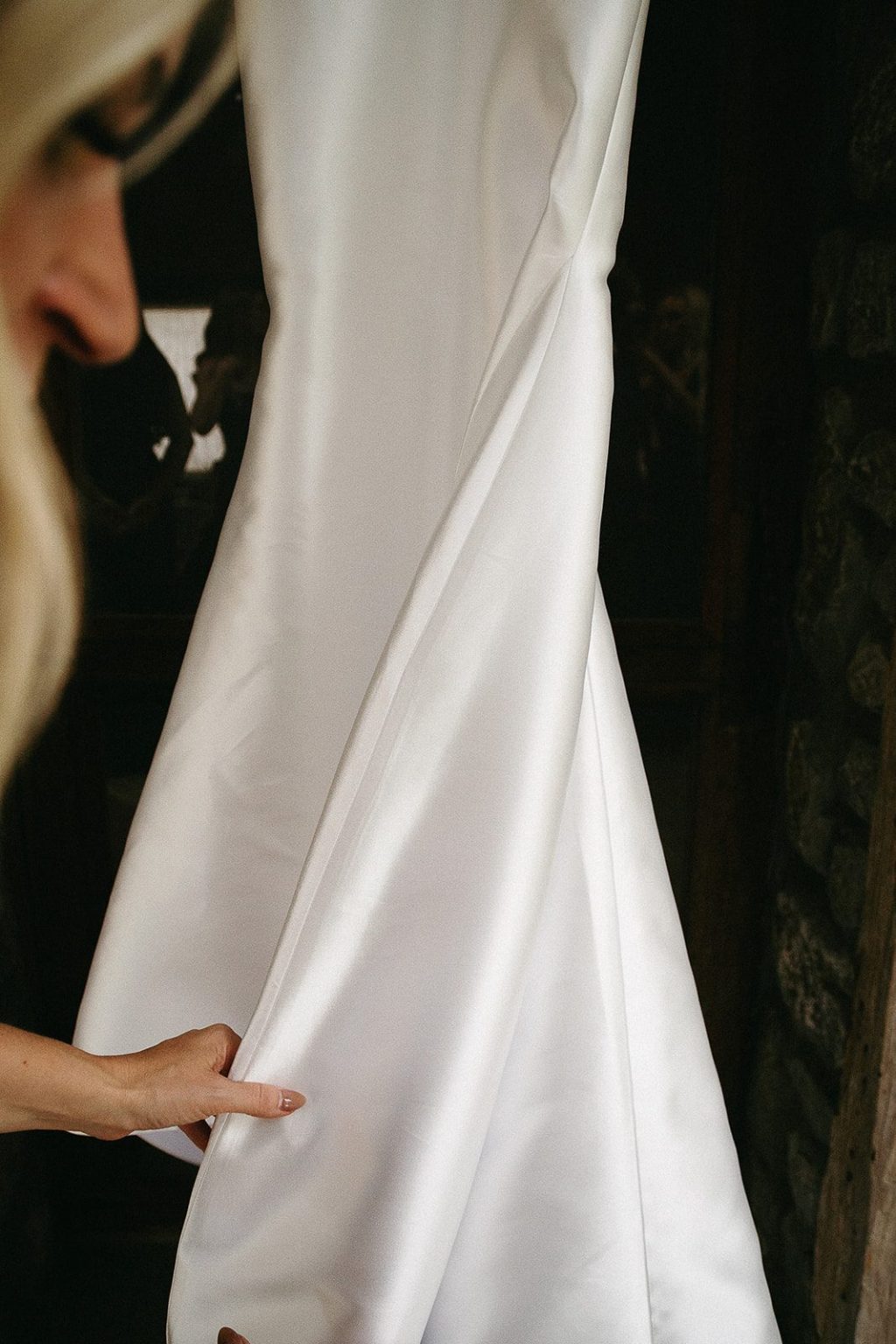 Anna and Sully's wedding at Whispering Rose Ranch, Santa Ynez, California: getting ready and details