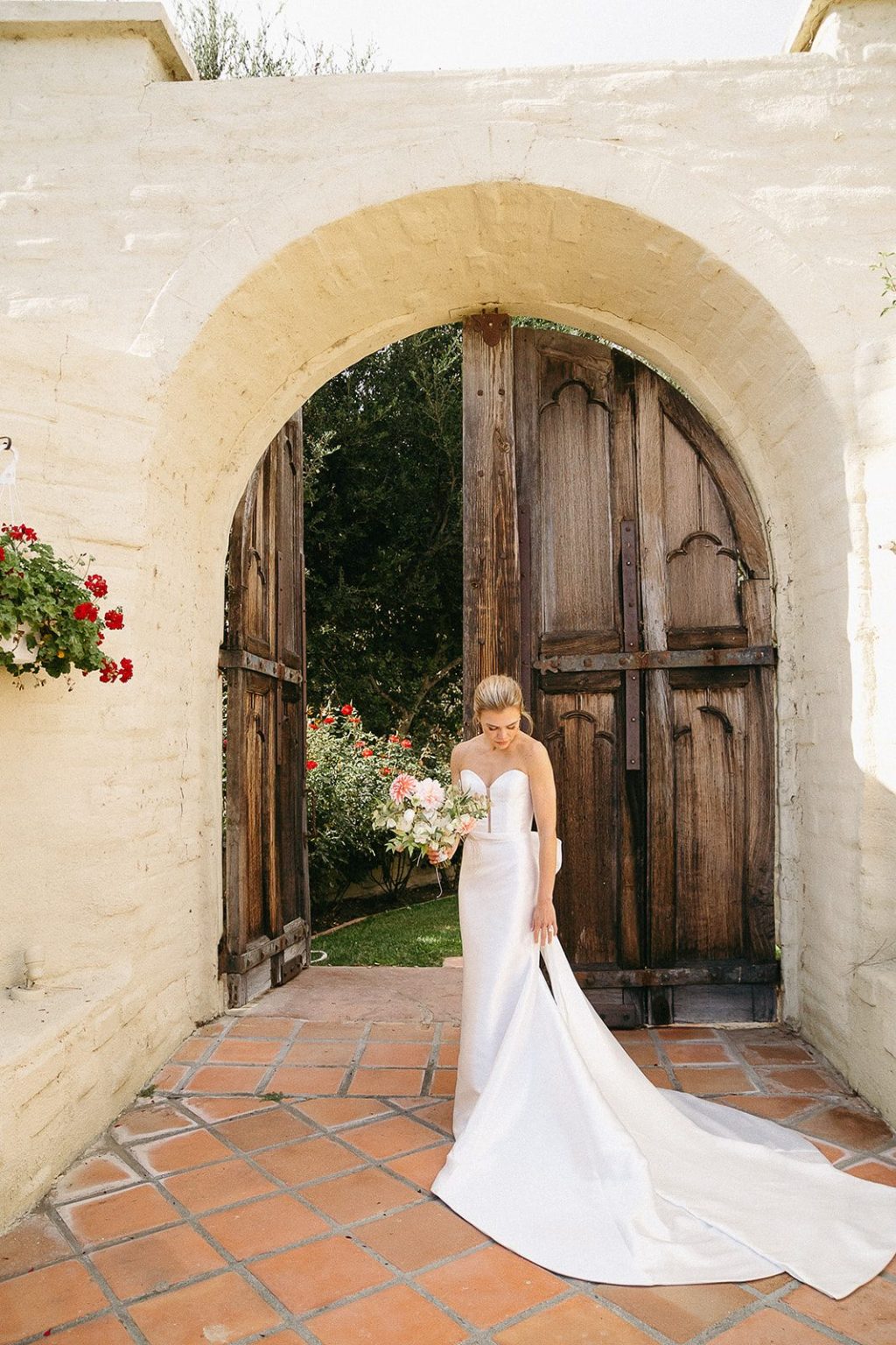 Anna and Sully's wedding at Whispering Rose Ranch, Santa Ynez, California: getting ready and details