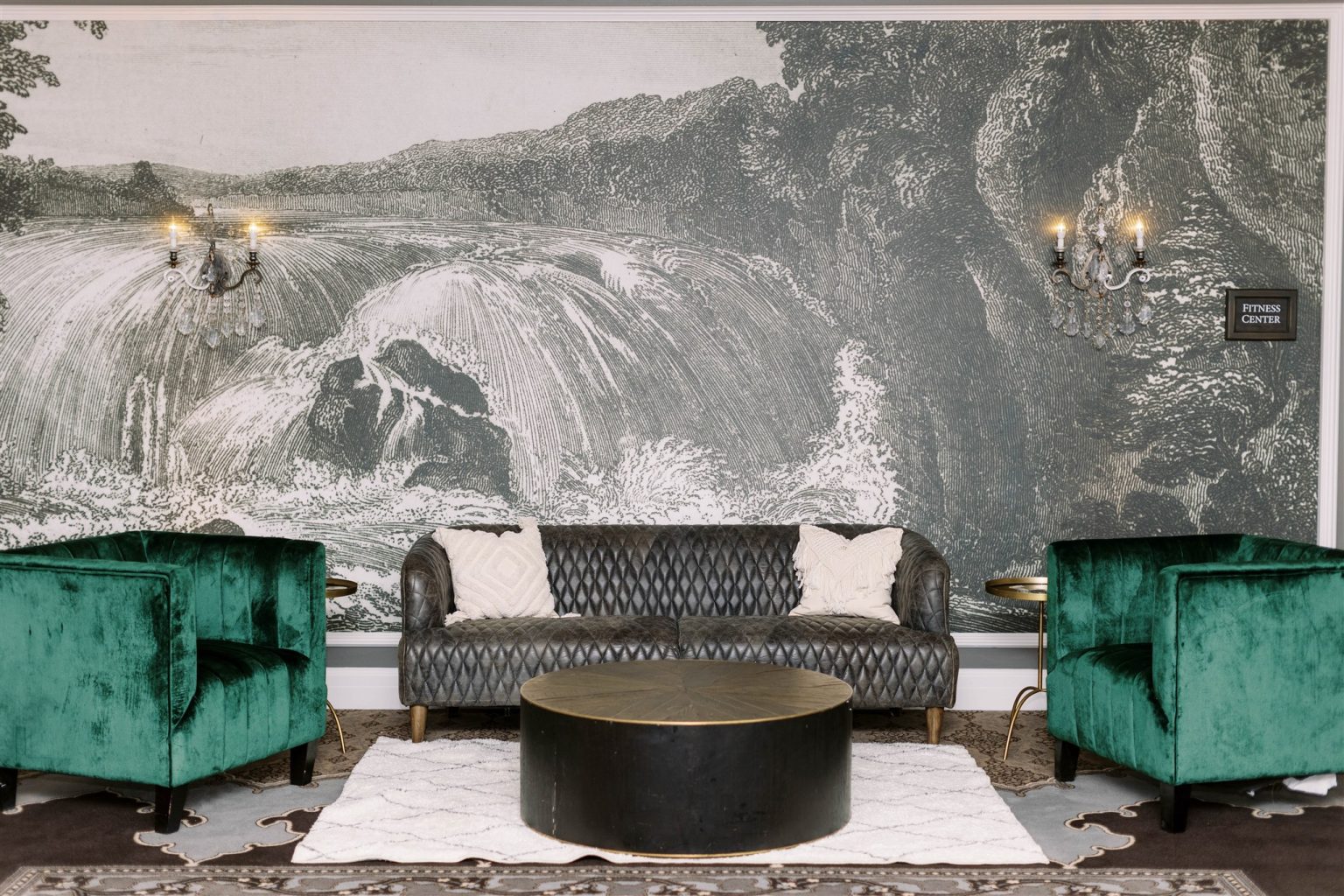 WIPA Colorado Gala in Aspen: the lounge in the prefunction space